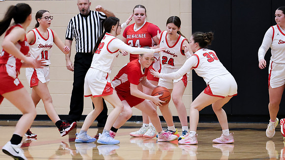 2-12-26 Stockbridge Girls Varsity vs. Wausaukee (74)