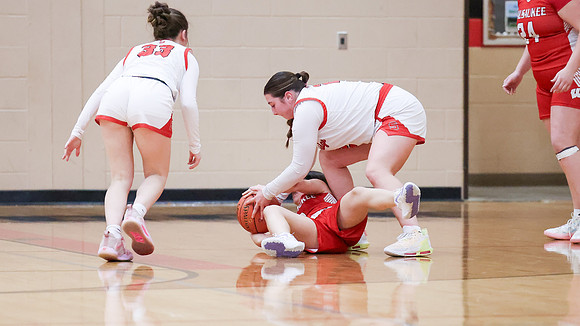 2-12-26 Stockbridge Girls Varsity vs. Wausaukee (108)