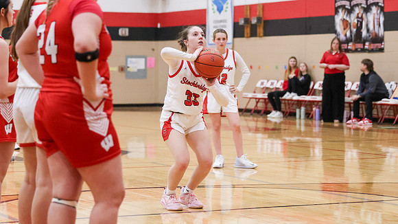 2-12-26 Stockbridge Girls Varsity vs. Wausaukee (110)