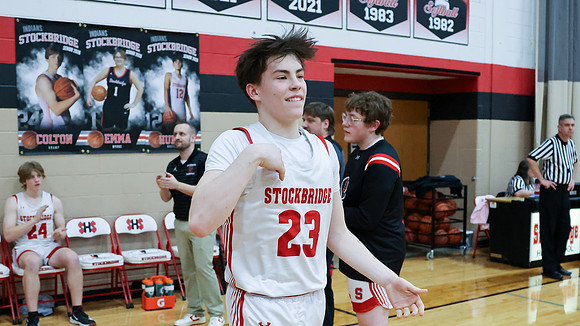 2-12-26 Stockbridge Boys Varsity vs. Wausaukee (167)