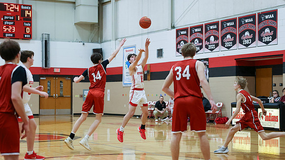 2-12-26 Stockbridge Boys Varsity vs. Wausaukee (479)