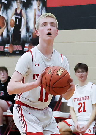 2-12-26 Stockbridge Boys Varsity vs. Wausaukee (548)