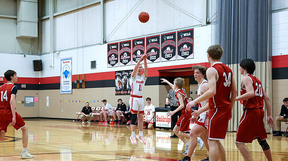 2-12-26 Stockbridge Boys Varsity vs. Wausaukee (552)