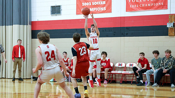 2-12-26 Stockbridge Boys Varsity vs. Wausaukee (593)
