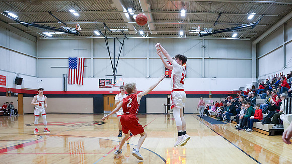 2-12-26 Stockbridge Boys Varsity vs. Wausaukee (670)