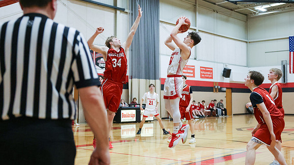 2-12-26 Stockbridge Boys Varsity vs. Wausaukee (965)