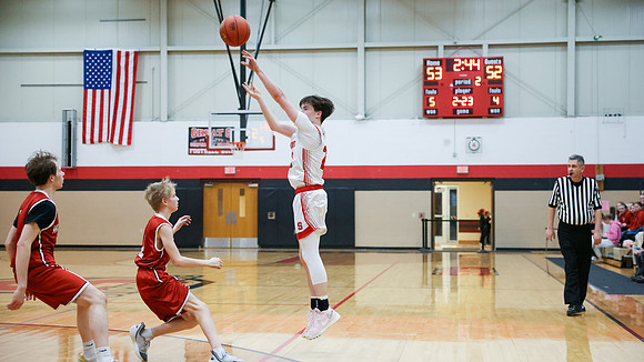 2-12-26 Stockbridge Boys Varsity vs. Wausaukee (1001)