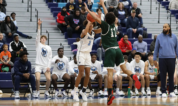 2 Tavian Crawford (17)