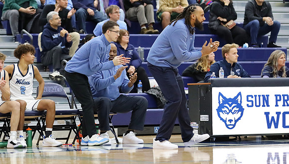 Coach Isaac Denis  (7)