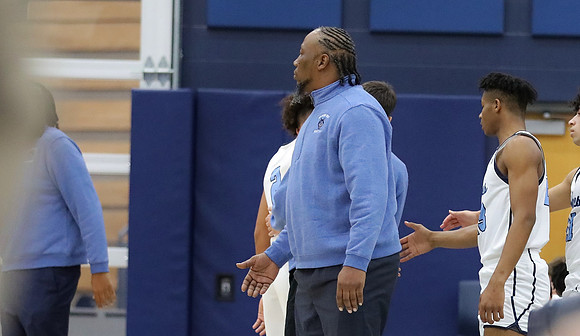 Coach Donnell Washington (3)