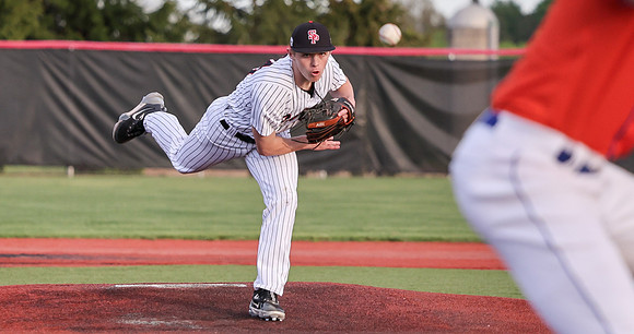 34 Alex Klun (14)