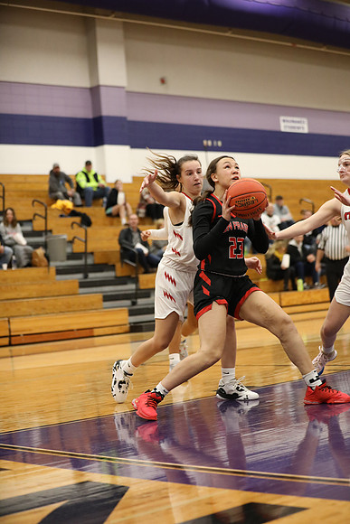 23 Kiya Dixon (42)