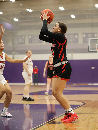 23 Kiya Dixon (45)