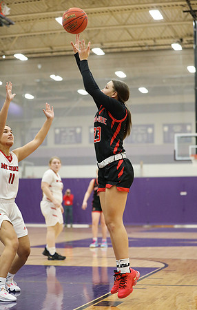 23 Kiya Dixon (46)