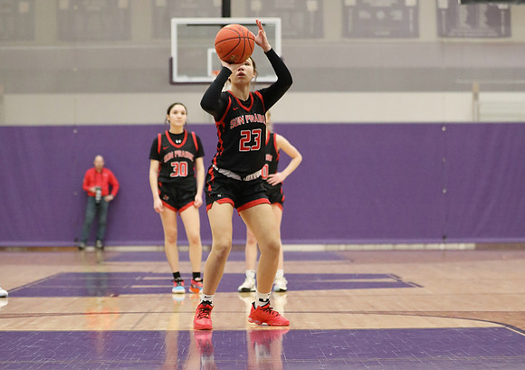 23 Kiya Dixon (52)