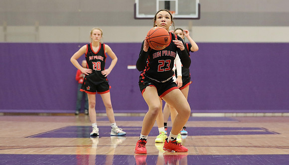 23 Kiya Dixon (62)