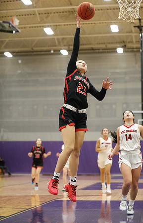 23 Kiya Dixon (61)