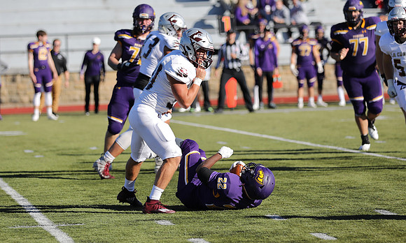 50 Connor Fahnrich (9)