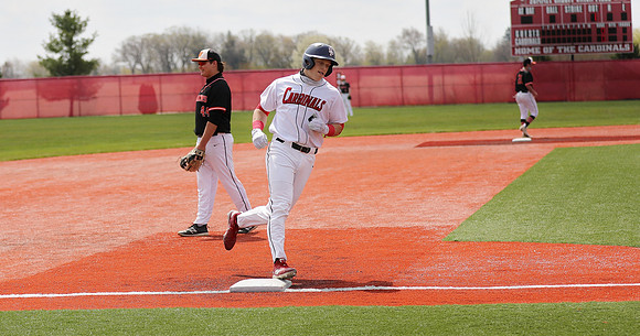 4 Josh Caron (25)