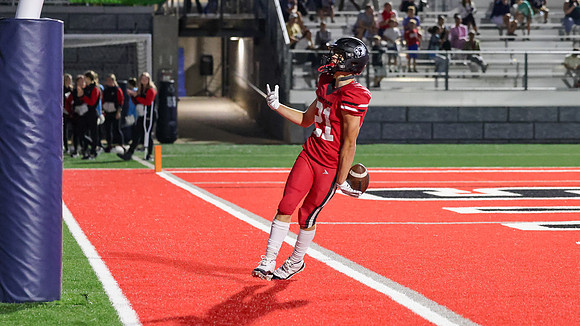 21 Brady Kaufman (28)
