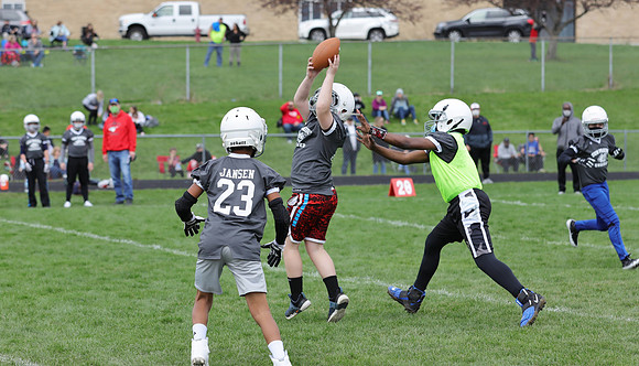 4-11-21 6th Grade Zimm vs. 6th Grade Ingalls  (27)