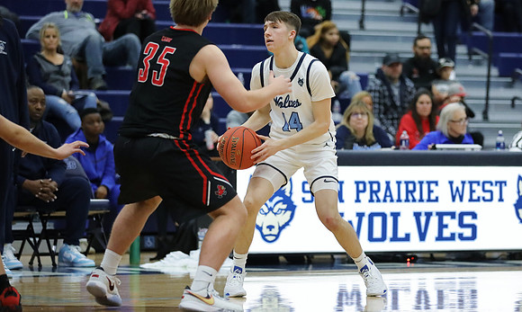 14 Garrett Oamek (6)