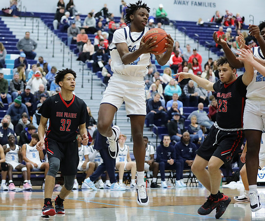 33 Marcus Taylor (24)