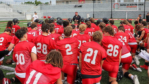 Coach Brian Kaminski (16)