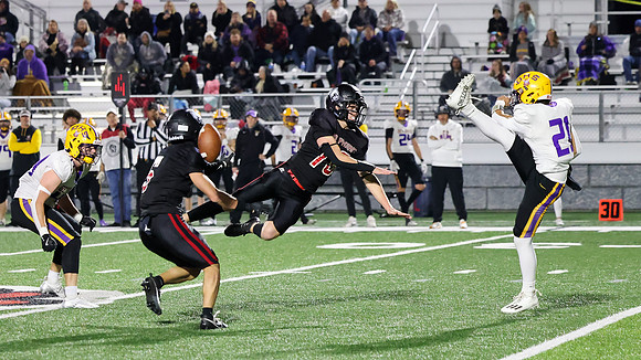 10-18-24 VARSITY vs. DeForest (207)