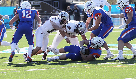 50 Connor Fahnrich (25)