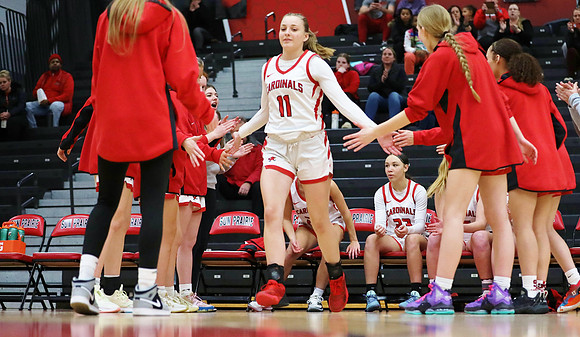 11 Cari Whetten  (12)