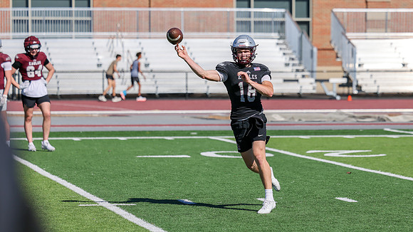 4-24-26 EAGLES Spring PADS Practice (554)