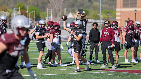 4-24-26 EAGLES Spring PADS Practice (899)