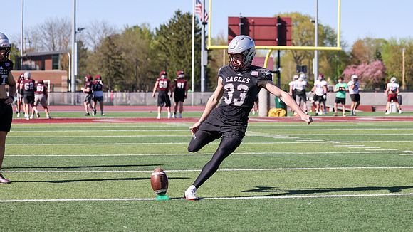 4-24-26 EAGLES Spring PADS Practice (1090)