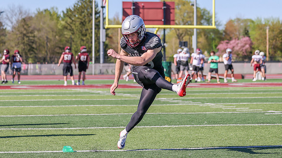 4-24-26 EAGLES Spring PADS Practice (1093)