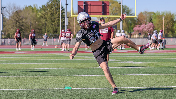 4-24-26 EAGLES Spring PADS Practice (1116)