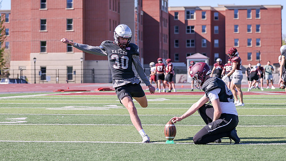 4-24-26 EAGLES Spring PADS Practice (1133)
