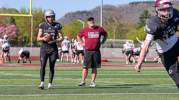 4-24-26 EAGLES Spring PADS Practice (1158)
