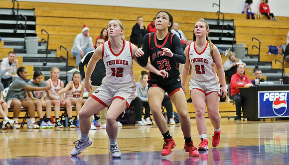 12-28-22 VARSITY vs. Seymour at Waunakee Holiday Tournament  (74)