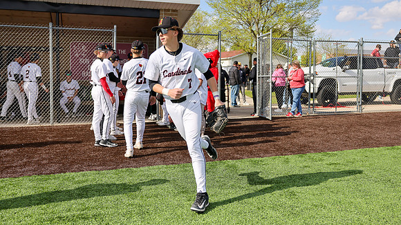 5-7-26 VARSITY vs. Middleton 100(.020) (18)