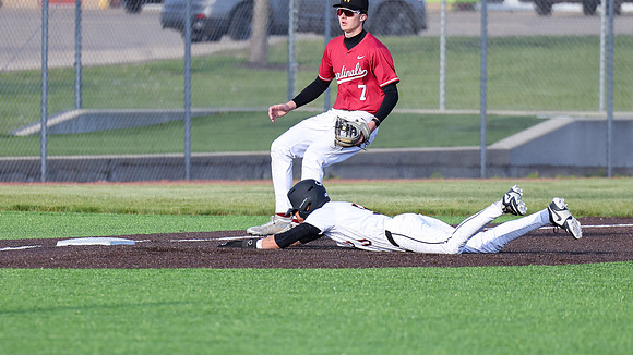 5-7-26 VARSITY vs. Middleton 100(.020) (373)