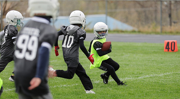 4-11-21 4th Grade A vs. 4th Grade B  (87)