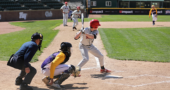 5-7-22 vs. Madison East Game 1  (39)