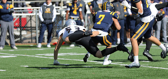 10-15-22 vs. UW Eau Claire  (14)