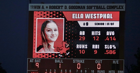 6-11-22 STATE CHAMPIONSHIP vs. Kaukauna (299)