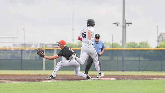 6-9-26 VARSITY Sectional vs. Verona (135)