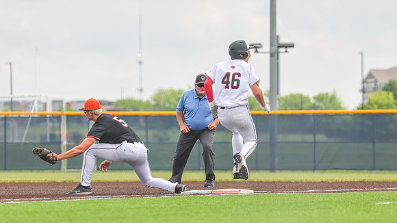 6-9-26 VARSITY Sectional vs. Verona (137)