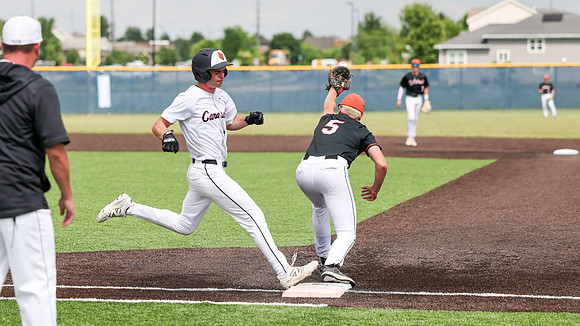 6-9-26 VARSITY Sectional vs. Verona (225)