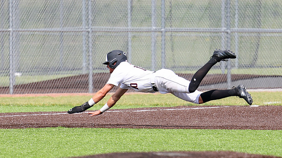 6-9-26 VARSITY Sectional vs. Verona (246)