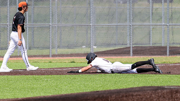 6-9-26 VARSITY Sectional vs. Verona (247)